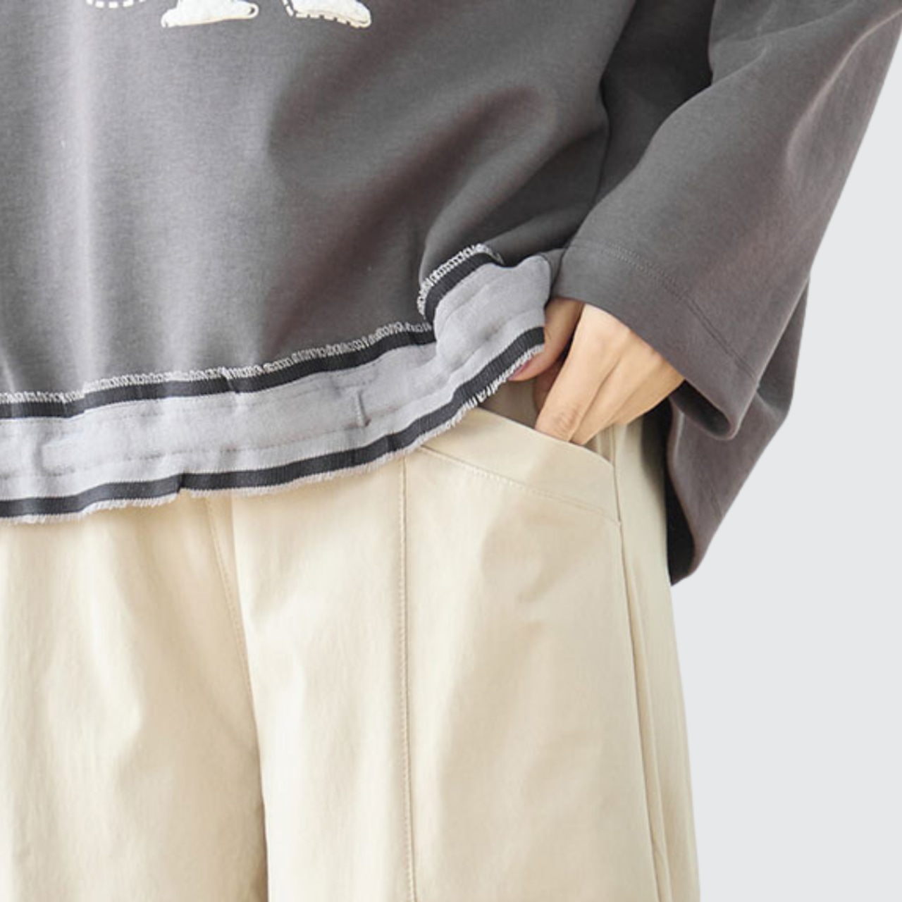 TRUBE タック入りバルーンシルエットパンツ【M~L】ベージュ