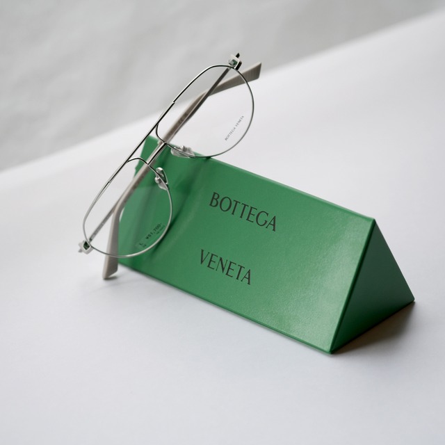 【BOTTEGA VENETA】BV13020 - 002 (LARGE)