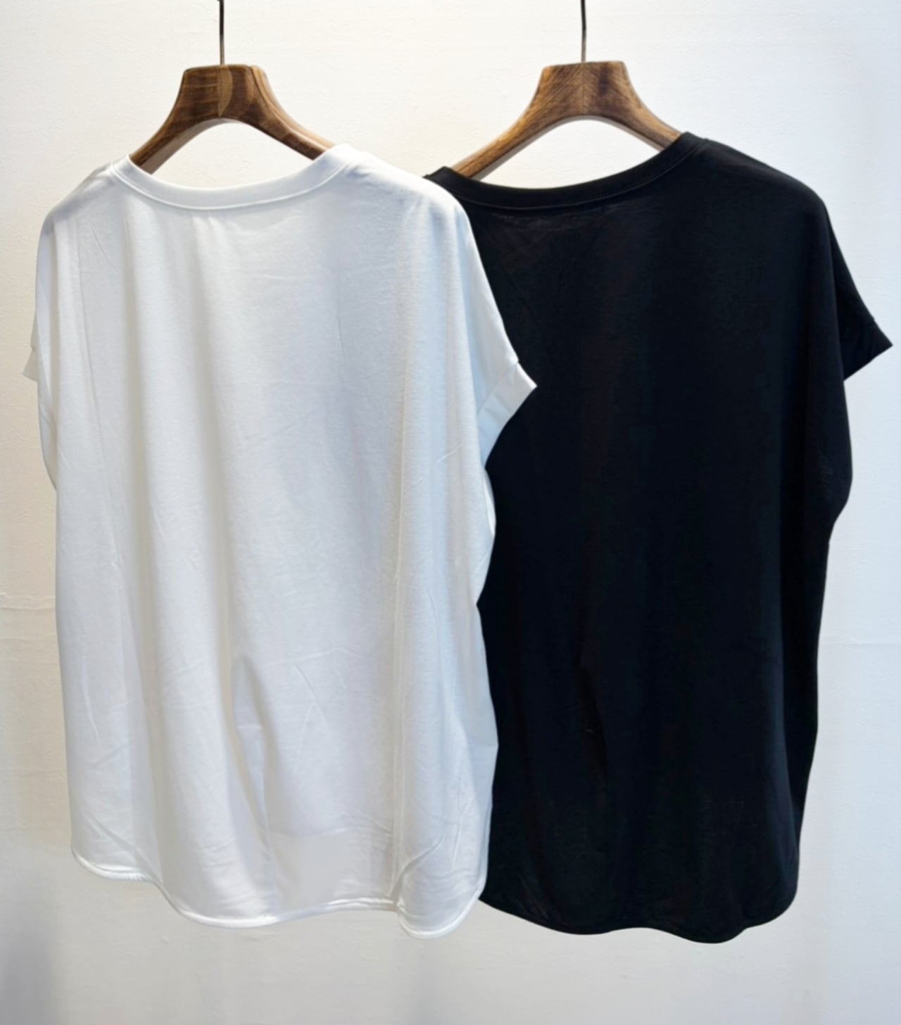 NEW】ayane 縦ロゴTシャツ | selectshop CROSS