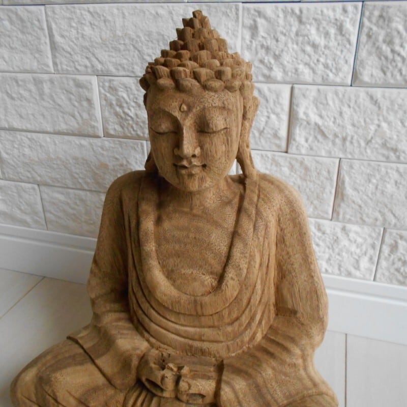 一刀彫 仏陀坐像 26cm 仏像 仏陀 ブッダ オブジェ 仏像の置物 仏陀の