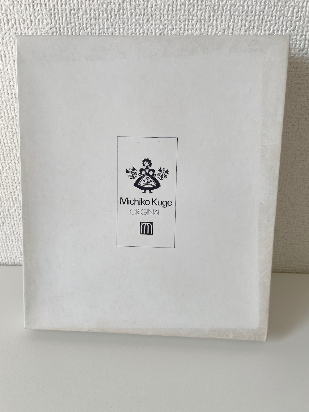 Michko Kuge 久家道子　プチポアン PetitPointについて | ギフトにも最適な可憐で繊細な ヨーロッパ発祥の