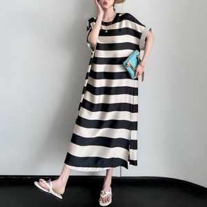 STRIPED SPLIT RELAXED MIDI SHORT SLEEVE DRESS M-18028