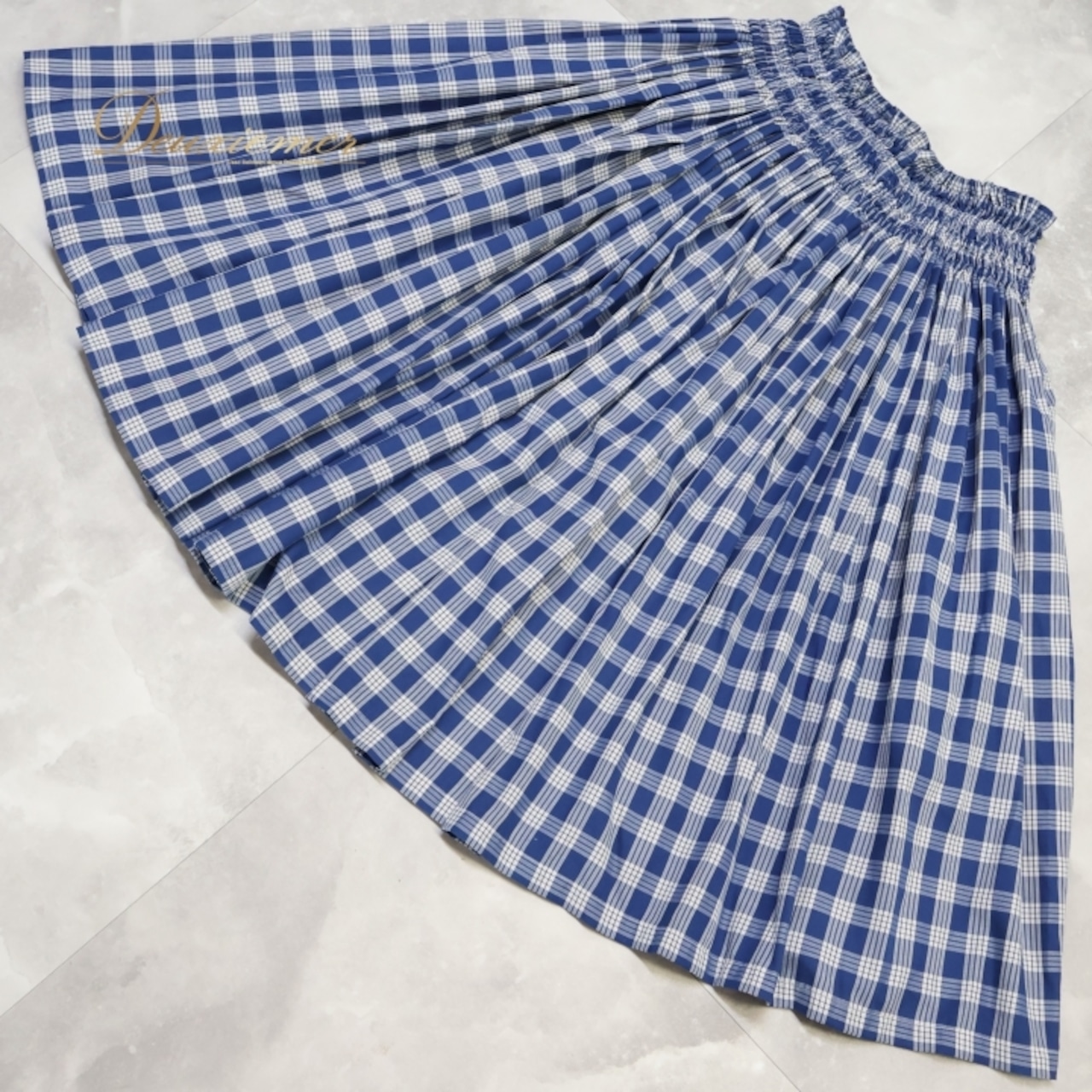 フラダンス 衣装 パウスカート ブルー系 ホワイト系 チェック柄 シングル シンプル かわいい ふわふわ 鮮やか 華やか 明るい ハワイアン アロハ フラ ダンス レッスン 練習 鮮やかブルー チェック柄スカート ふんわり