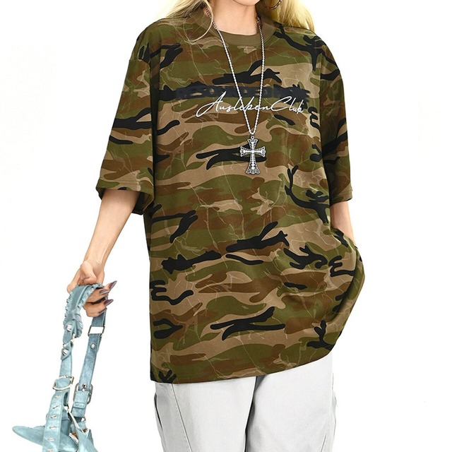 カモフラージュグラフィックルーズフォルムＴシャツ 1col   R01895