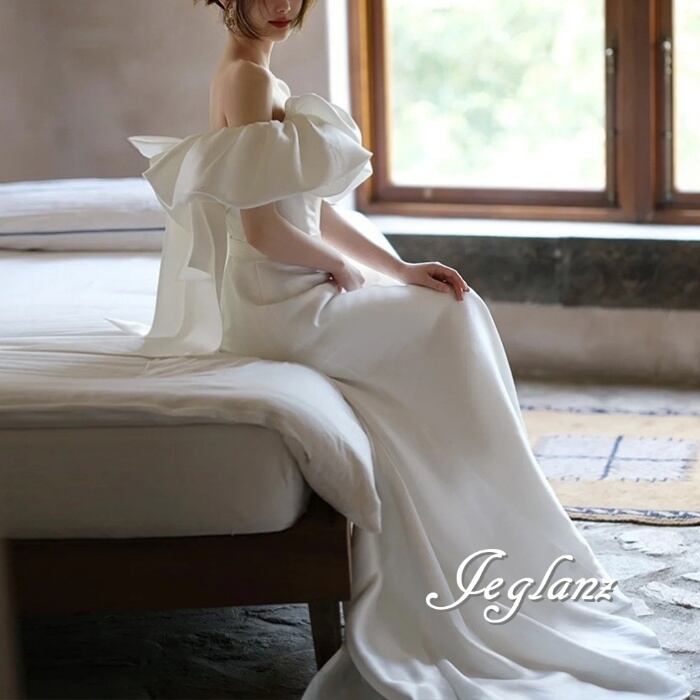 美ライン ウエディングドレス オフショルダー ベアトップ 肌見せ (M8724)ο