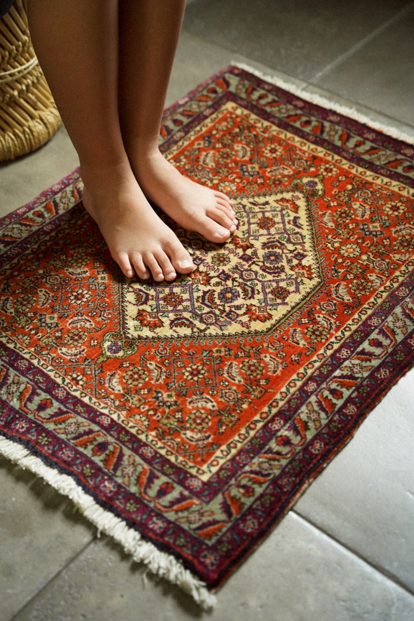 1754-Vintage Percian Senneh rug