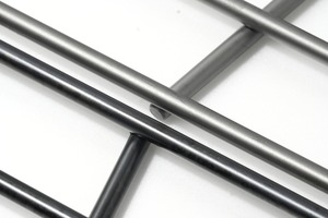 数量限定『エールバー』バンドルキャンペーン：ロダン焚火台対応　炭床“エールMGT” ／ ミカヅキロストル＆スタンド“Cour ＆ aid MGT”　窒化黒染（タフトライド）バージョンセット