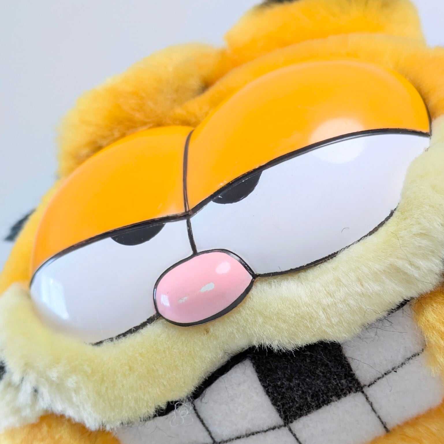 ☆ VINTAGE 1980年代初期 ☆【 Garfield ( ガーフィールド ) 】『 I DON'T NEED THIS! 』松葉杖ガーフィールド / ぬいぐるみ プラッシュ plush 1980年代年製 〚アメリカン雑貨 アメトイ〛