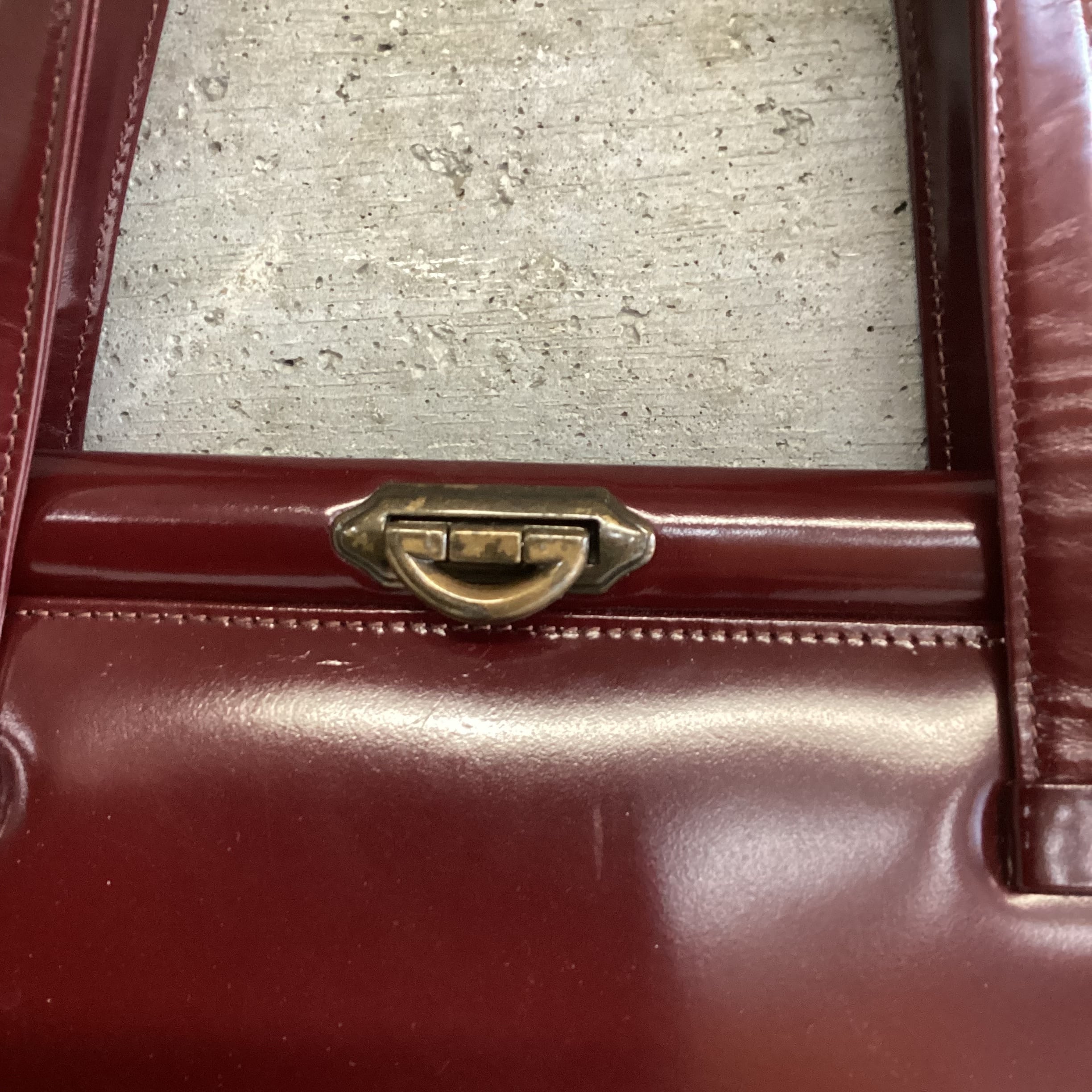 KATHARINE HAMNETT wine red square bag | 古着屋 SAJI