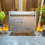 2021年式‼️Panasonic Let's note SV1/Core i5 第11世代/メモリ16GB/SSD256GB/ノートパソコン