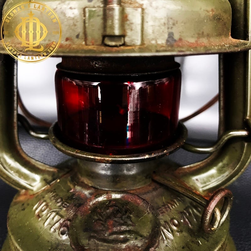 Feuerhand 176Lu レッドグローブ | Oldman's lantern