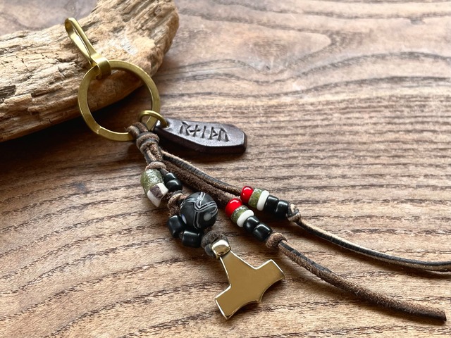 旅のお守り トールハンマー ”ミョルニル” ／Thor's Hammer Amulet［Brass］／Viking Jewelry ／アクセサリー