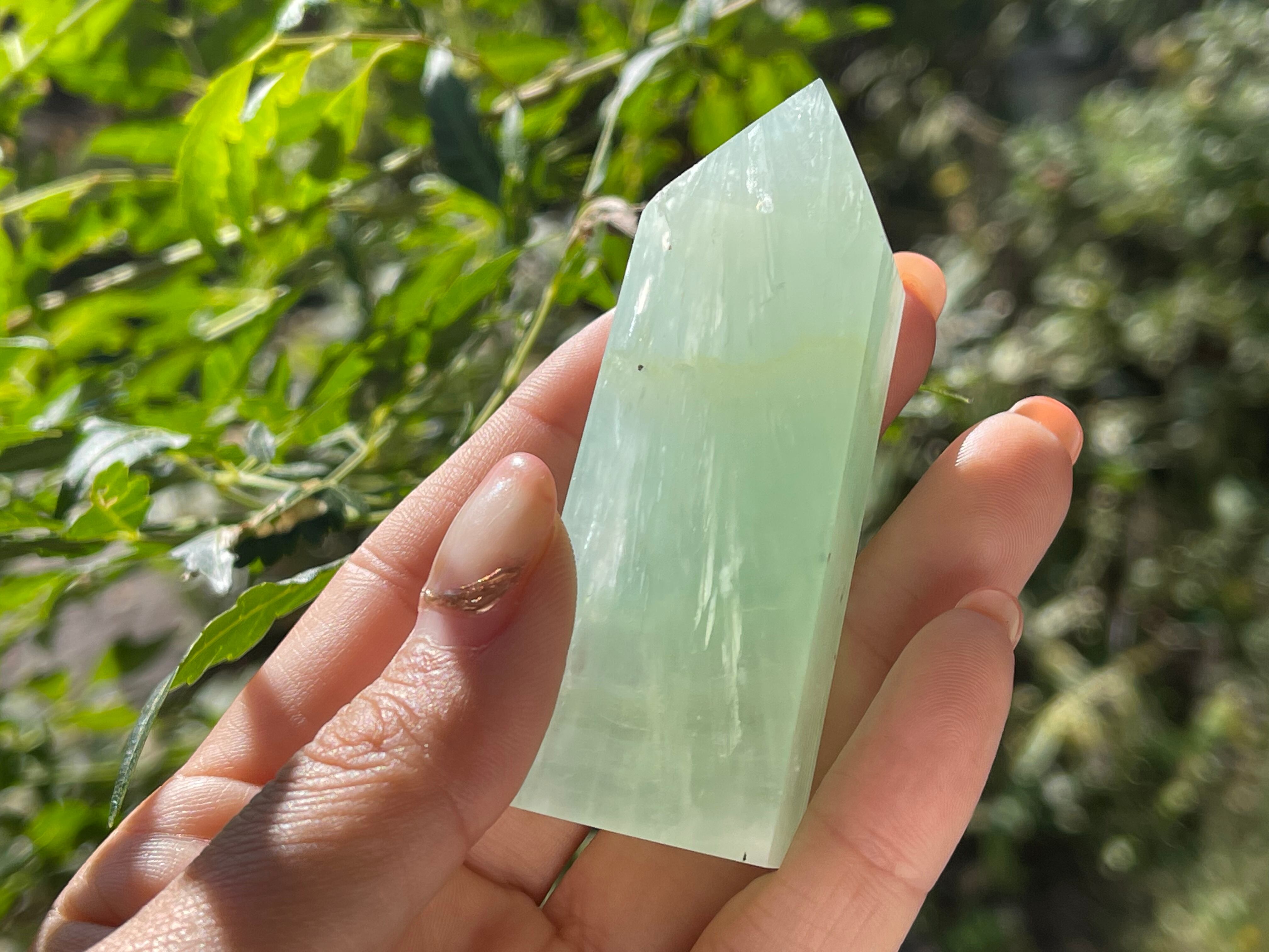 ピスタチオカルサイト　M (B)