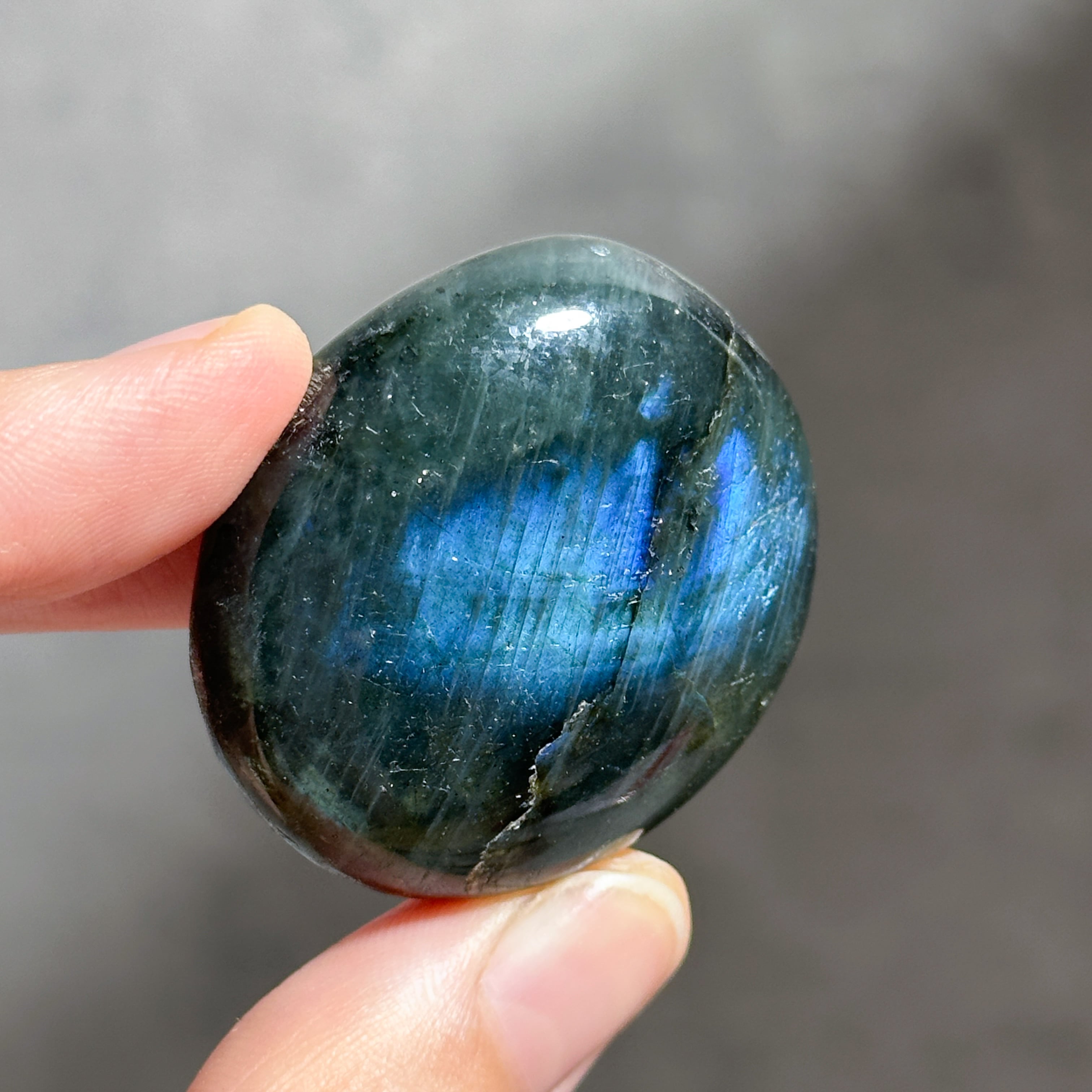 ラブラドライト パームストーン 33◇ Labradorite ◇天然石・鉱物