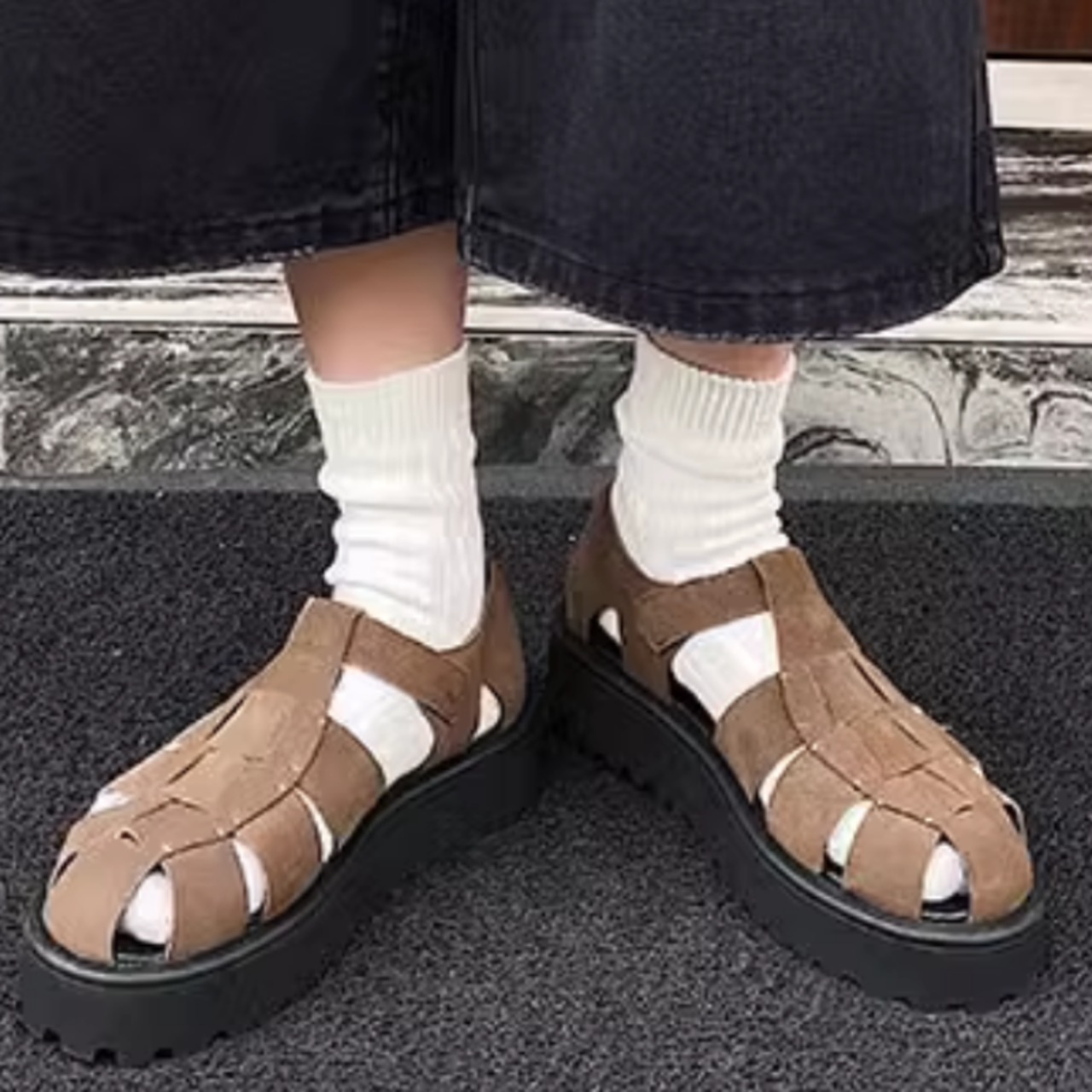 スウェード風グルカサンダル　0613