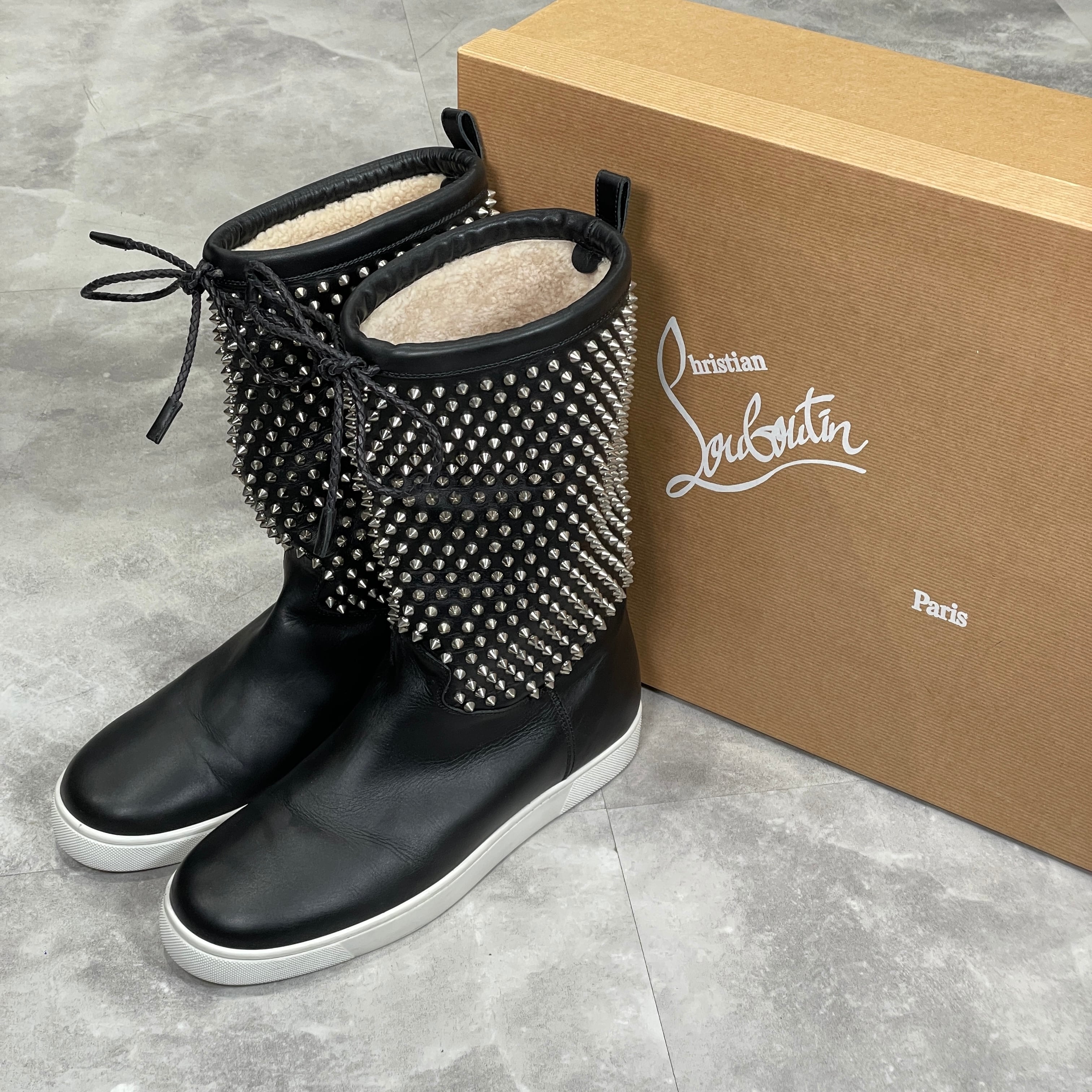 Christian Louboutin スパイク ブーツ