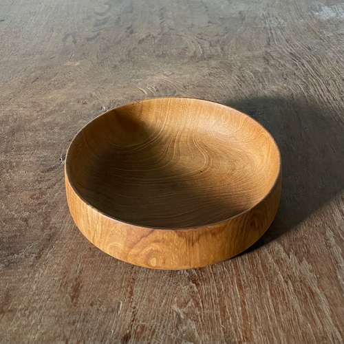 木製 お皿/チーク　
XL(直径約18cm x 高さ約5cm)