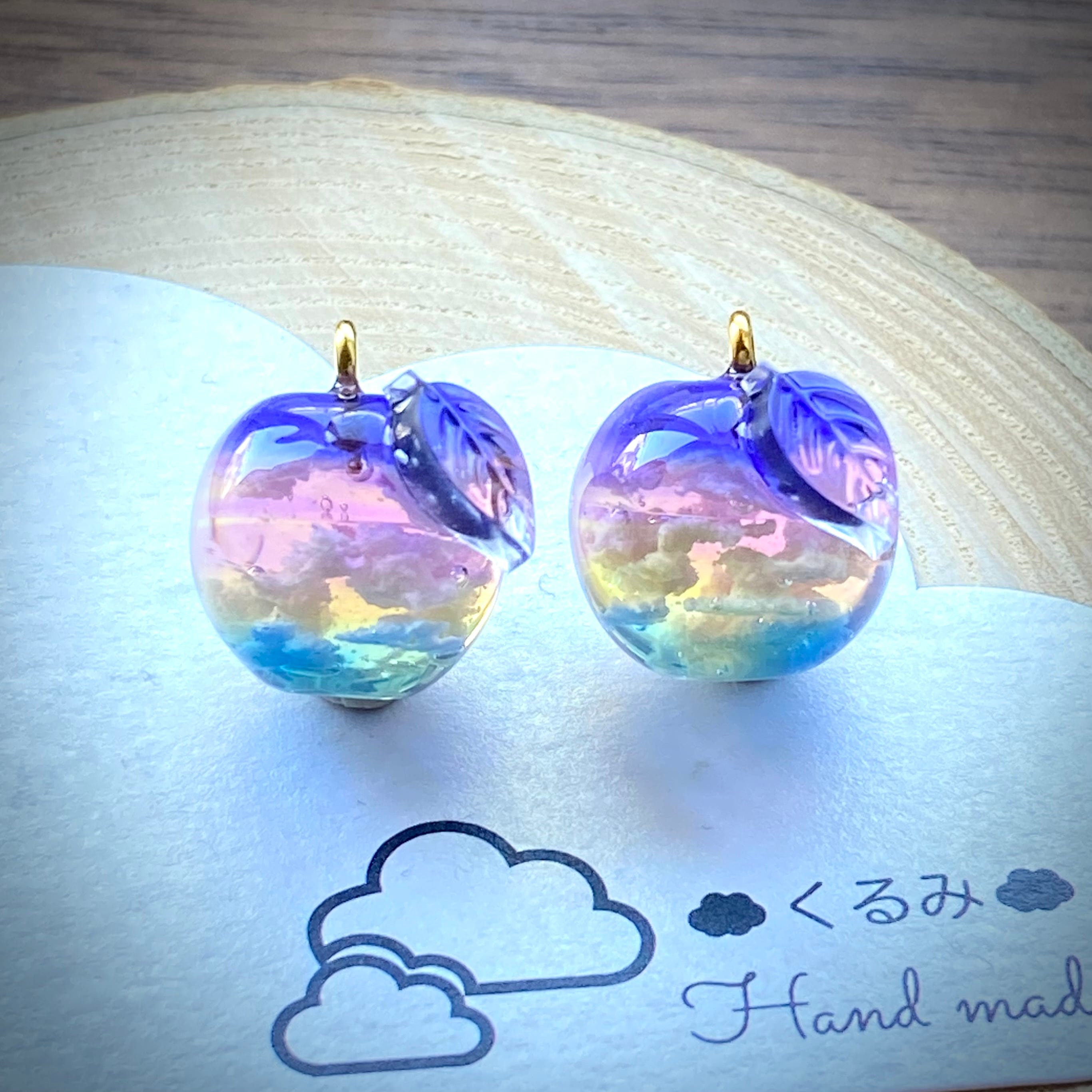 レジンピアス イヤリング 夕暮れ空 りんごちゃん