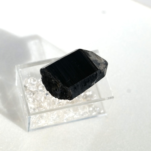 【最強の守護と浄化で人生を立て直す黒の結界】モリオンポイント G7_3