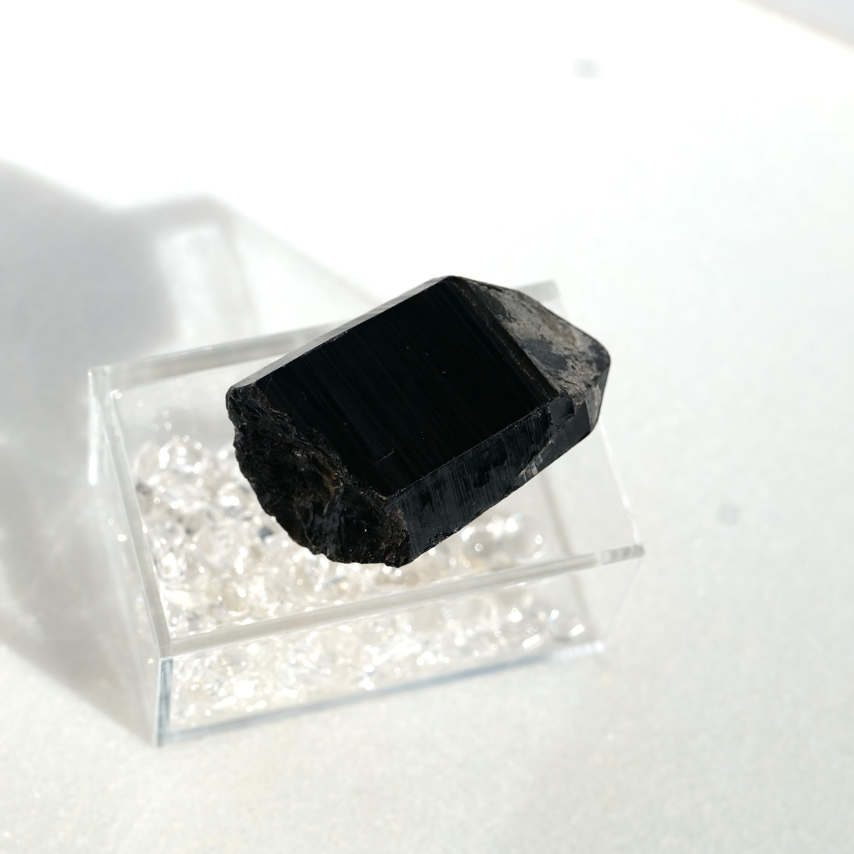 【最強の守護と浄化で人生を立て直す黒の結界】モリオンポイント G7_3