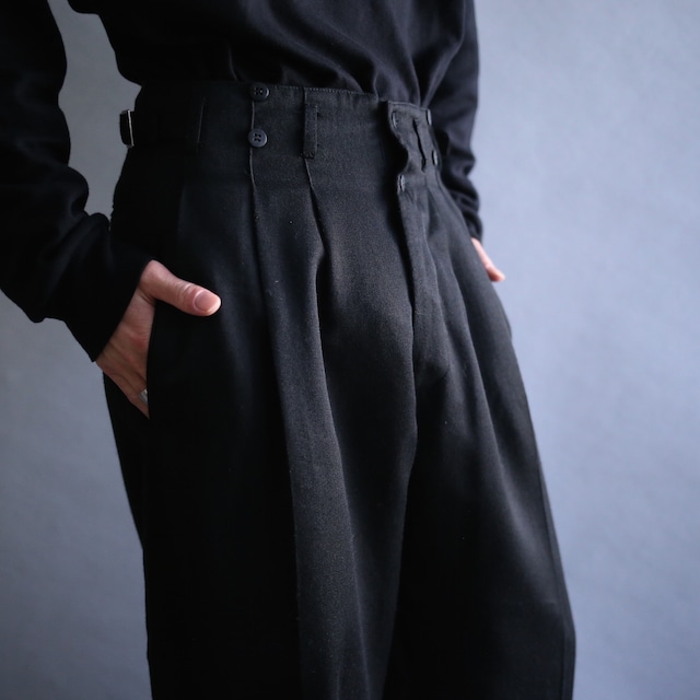 3-tuck tapered silhouette side adjuster black wide slacks