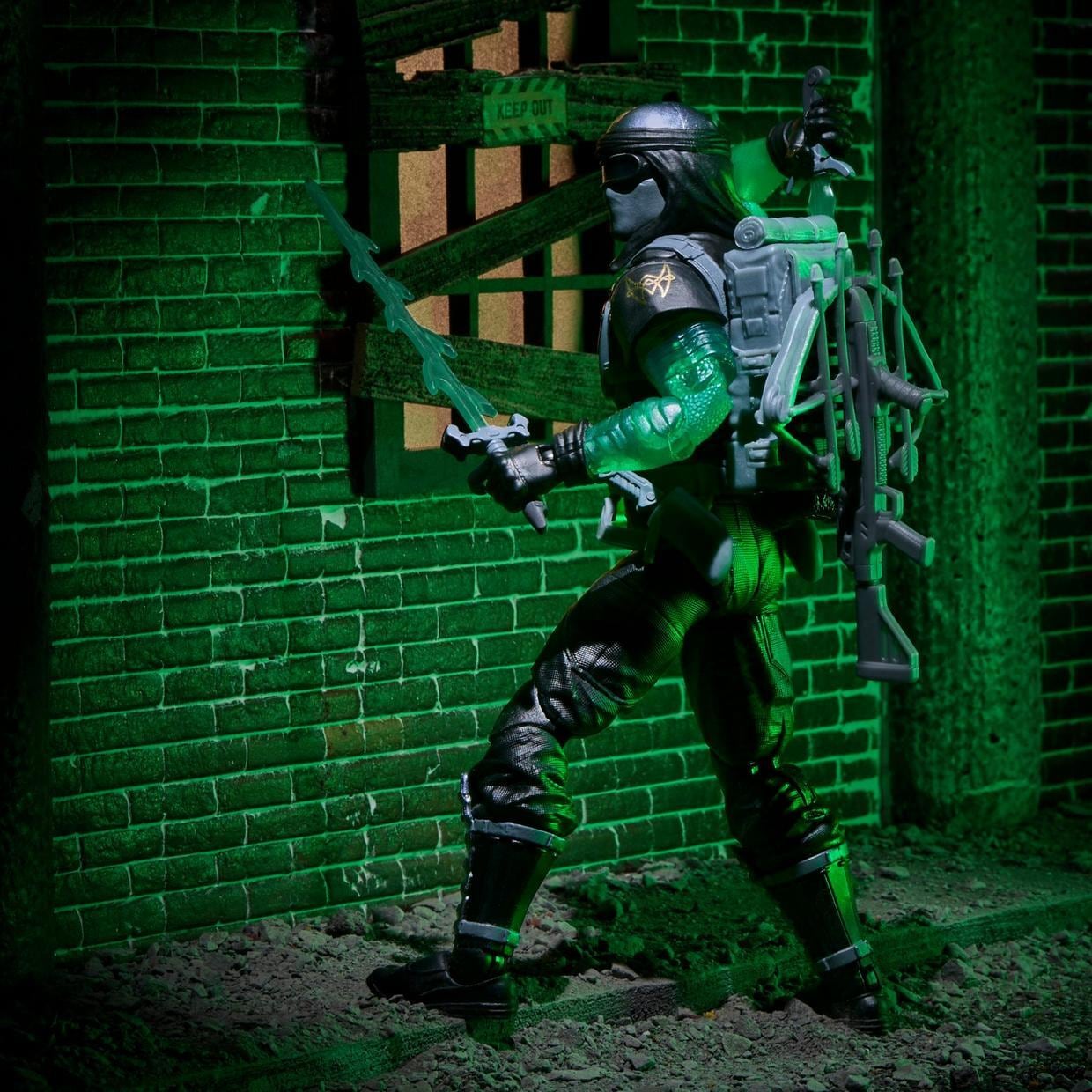 Hasbro Exclusives G.I. Joe Classified Series 202 Night-Creeper