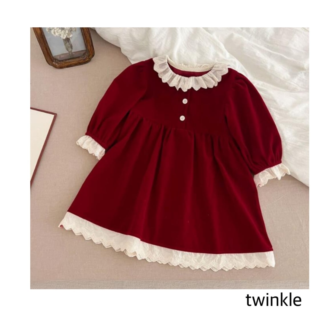 予約lace collar one-piece