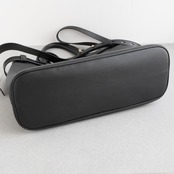 プラダ バックル ラージ レザー ハンドバッグ