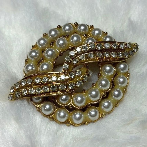 ALA PARURE パール　ブローチ　#246