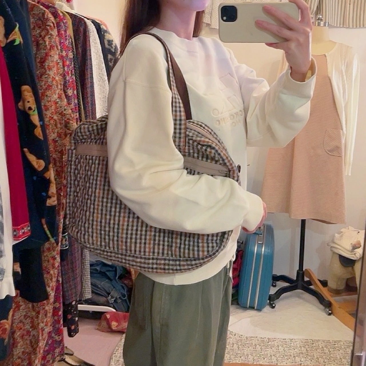 bear wappen check tote bag