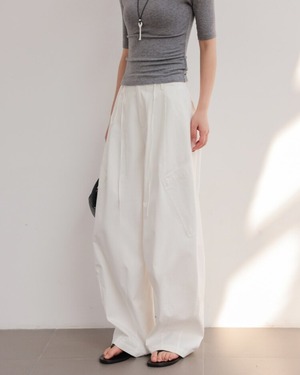 Tuck patch pocket wide leg pants L0186