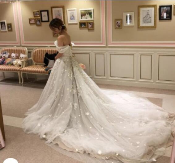 高品質 ウエディングドレス ソフトチュール オフショルダー 挙式  