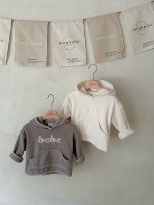 送料無料【即納】bebe hoodie  / monbebe