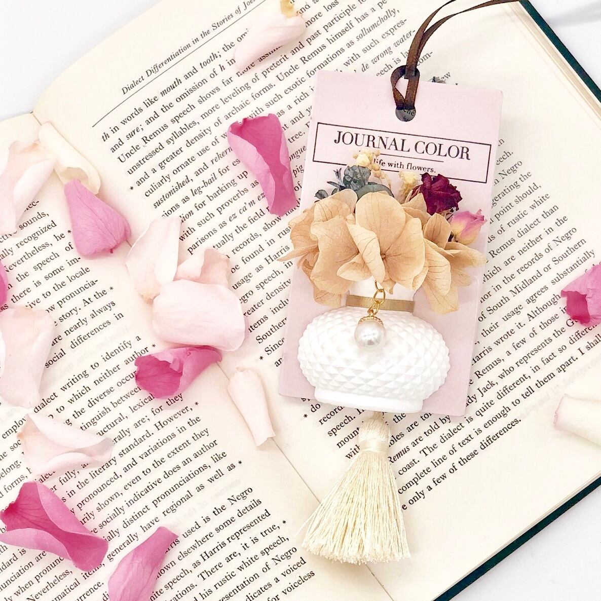 薔薇のサシェ パールチャームの花瓶 アロマストーン Journalcolor