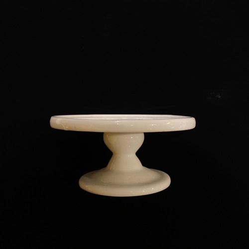 Porcelain base