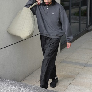 Henry neck button down sweatshirt 0200