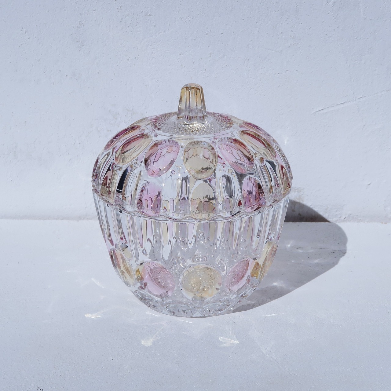 ピンクとオレンジのジュエリーボックス