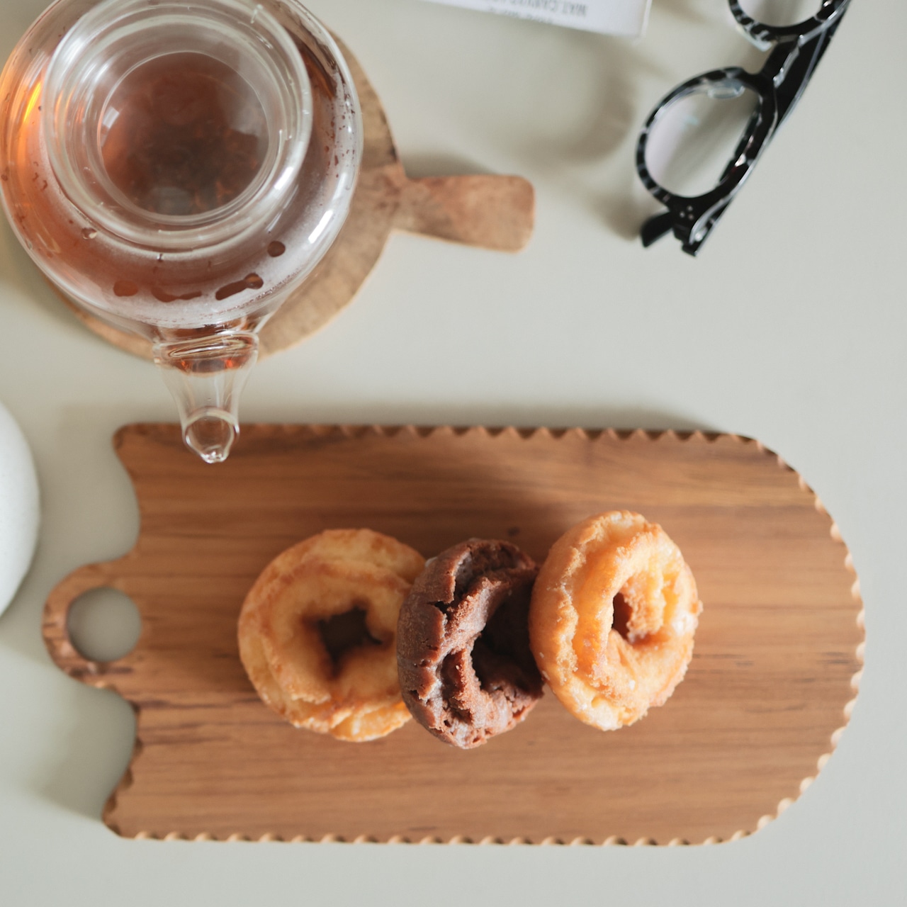 【Co-Labo】Cutting board Shield-shaped