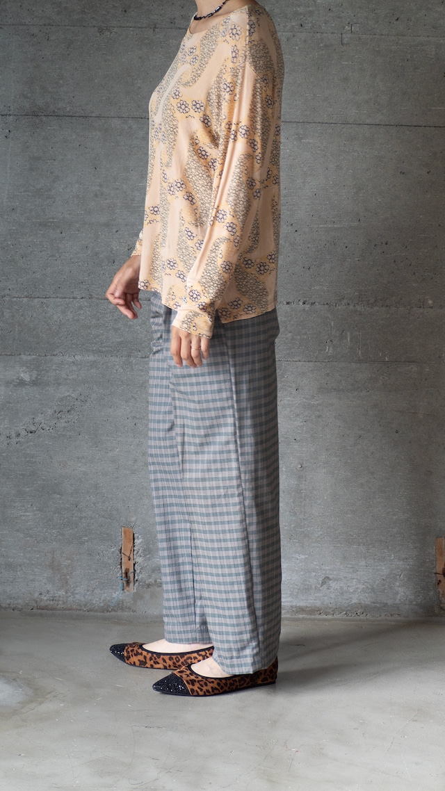 "One Second" used Jacquard stitch crew-neck