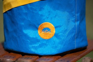マルチポーチ Journey pouch ブルー×イエロー