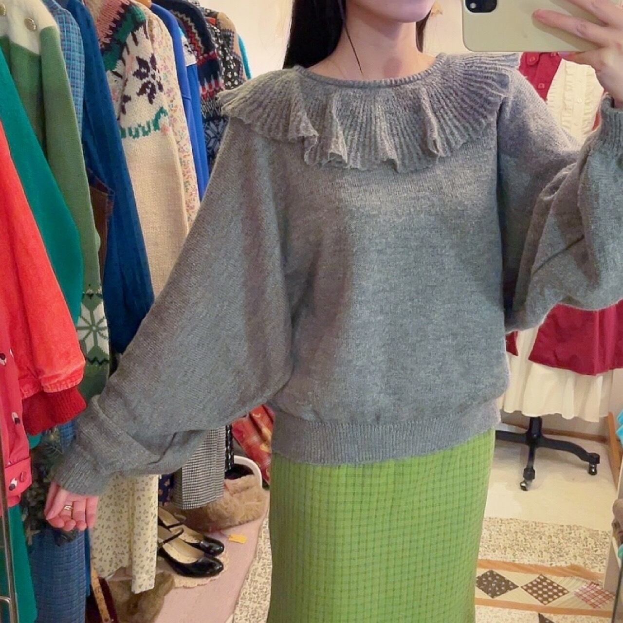 big frill collar gray knit sweater