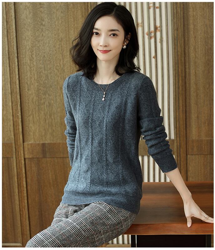 ３５０６【新品】婦人服レディースミセストップス洗えるカシミヤ１００‼最高級ニット