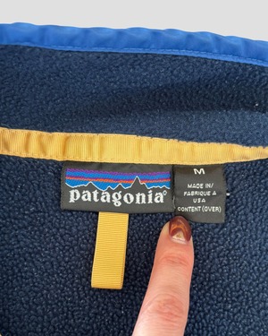 -Patagonia- Vintage 90s M Fleece snap T