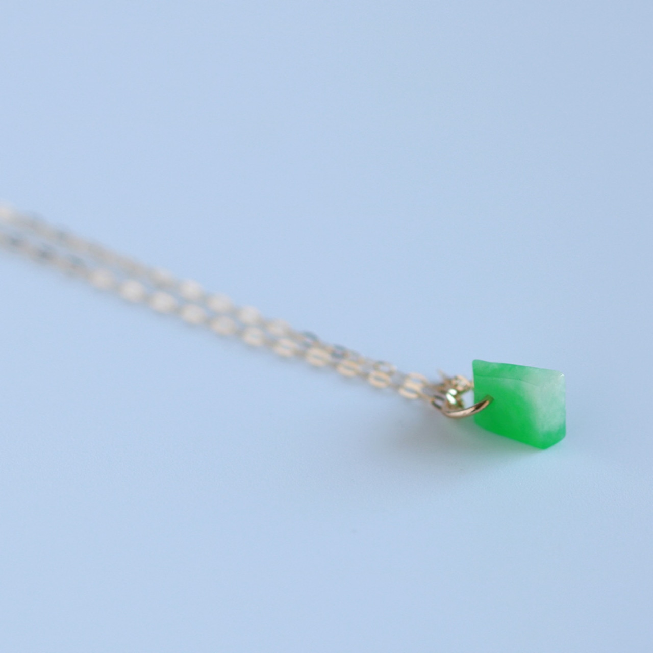 翡翠を自由気ままに日頃使い！ K10YG Kakeraネックレス A貨翡翠 jd_ne1157