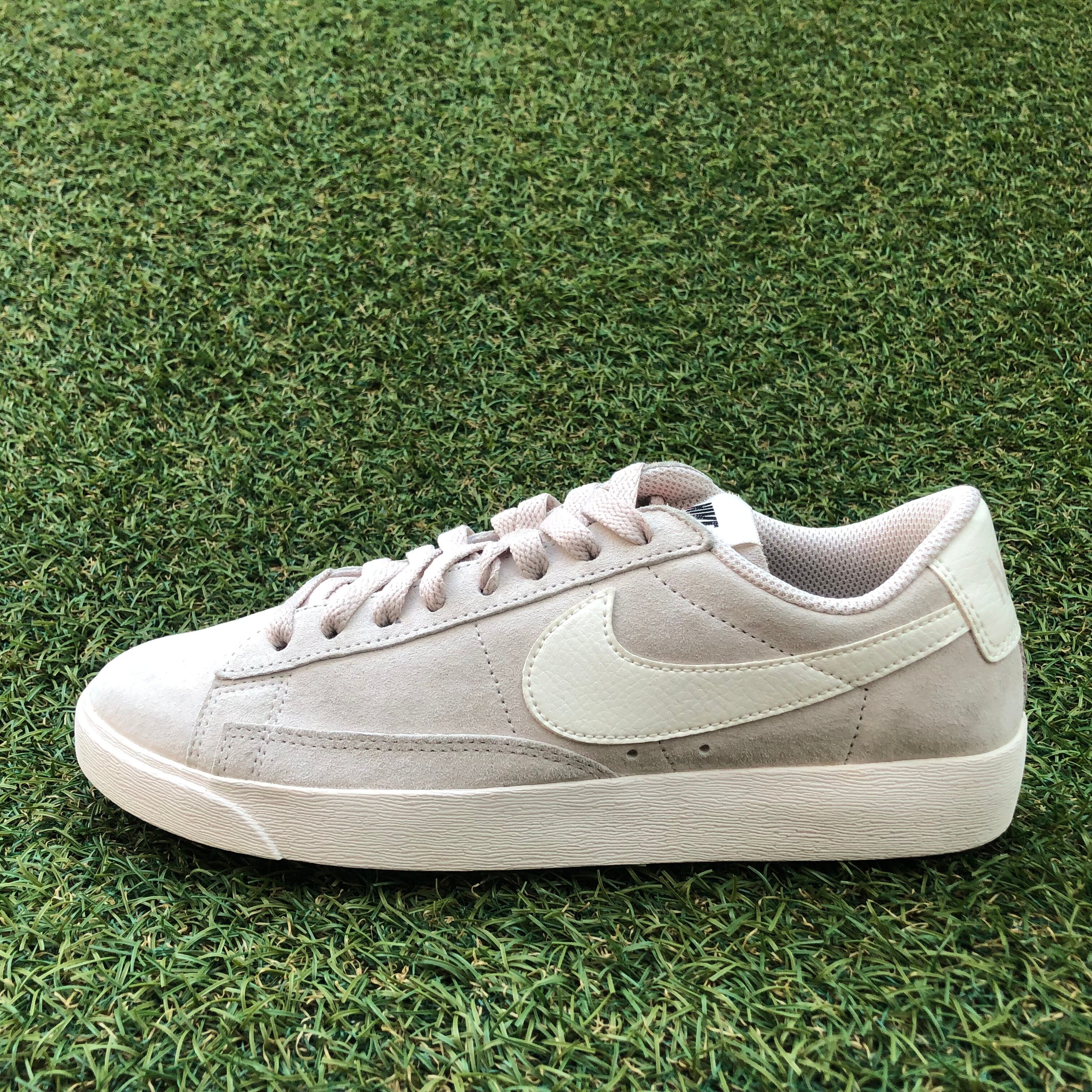 NIKE BLAZER LOW SD ナイキ ブレザーロー スエード HT202