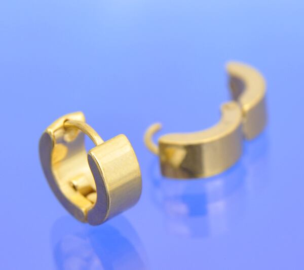 サージカルステンレス製 フープピアス(ゴールド) ※片耳のみ