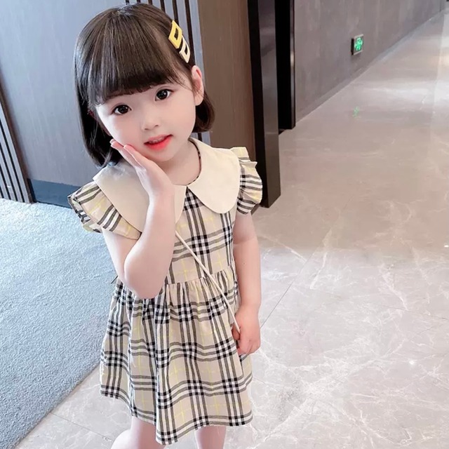 子供服 80〜130 チェック柄 丸襟 フレアワンピース ドレス 送料無料 半袖 フリル ショートスリーブ ノースリーブ ハイウエスト 子供 キッズコーデ キッズファッション キッズドレス キッズ 可愛い きれいめ エレガント 春 夏 ガーリー お出かけ 外出 きれいめカジュアル 着回し ファッション デート コーディネート 重ね着 休日 特別な日 お祝い 記念日 カジュアル 普段着 春コーデ 夏コーデ おしゃれ シンプル ゆったり 韓国ファッション ワンポイント コーデ パーティー ピクニック 誕生日