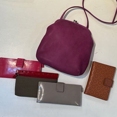 大人気 B.stuff がま口ショルダー(大) | TAKITA 靴のタキタ 