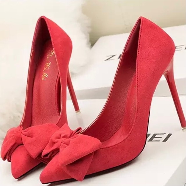 6色 ヒール パンプス ハイヒール 送料無料 リボン レディース 大人可愛い かわいい きれいめ 大人女子 エレガント 無地 春 夏 秋 冬 ガーリー 10代 20代 大人 学生 韓国系 お出かけ 外出 きれいめカジュアル 着回し ファッション デート コーディネート 重ね着 休日 特別な日 お祝い 記念日 メンズウケ カジュアル  普段着 春コーデ 夏コーデ 秋コーデ オールシーズン 韓国 おしゃれ シンプル スタイル 細見せ 韓国ファッション オフィスカジュアル 30代 オフィス ママコーデ