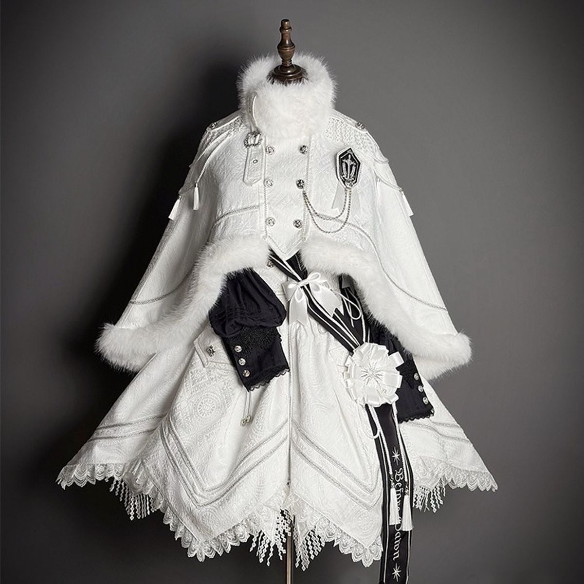 近衛聖騎士・スノーケープ・ミリタリー軍服ロリータセット：JSK